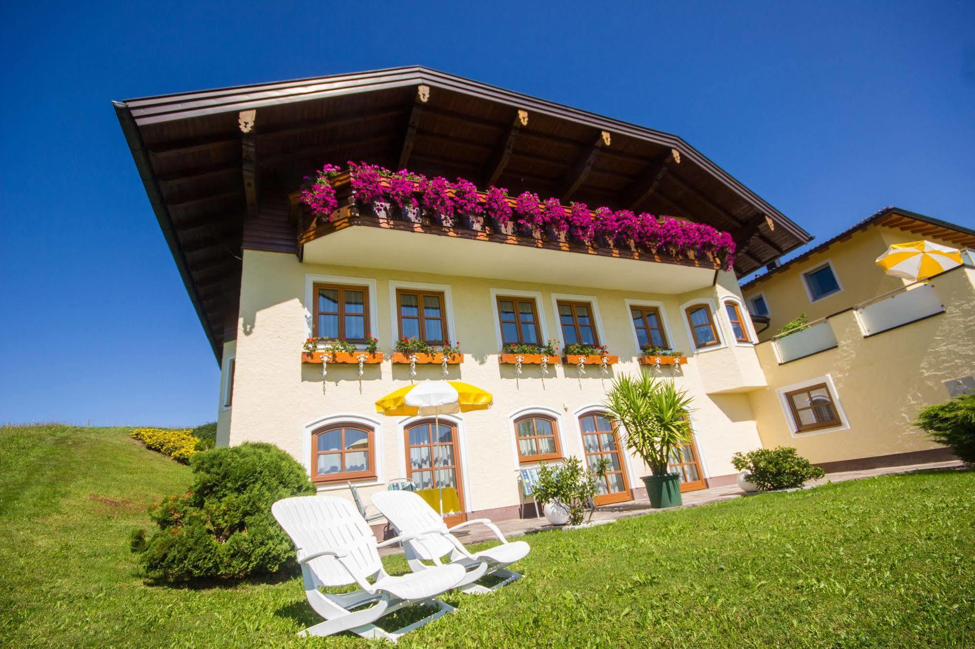 Gaestehaus Stabauer Mondsee Dış mekan fotoğraf