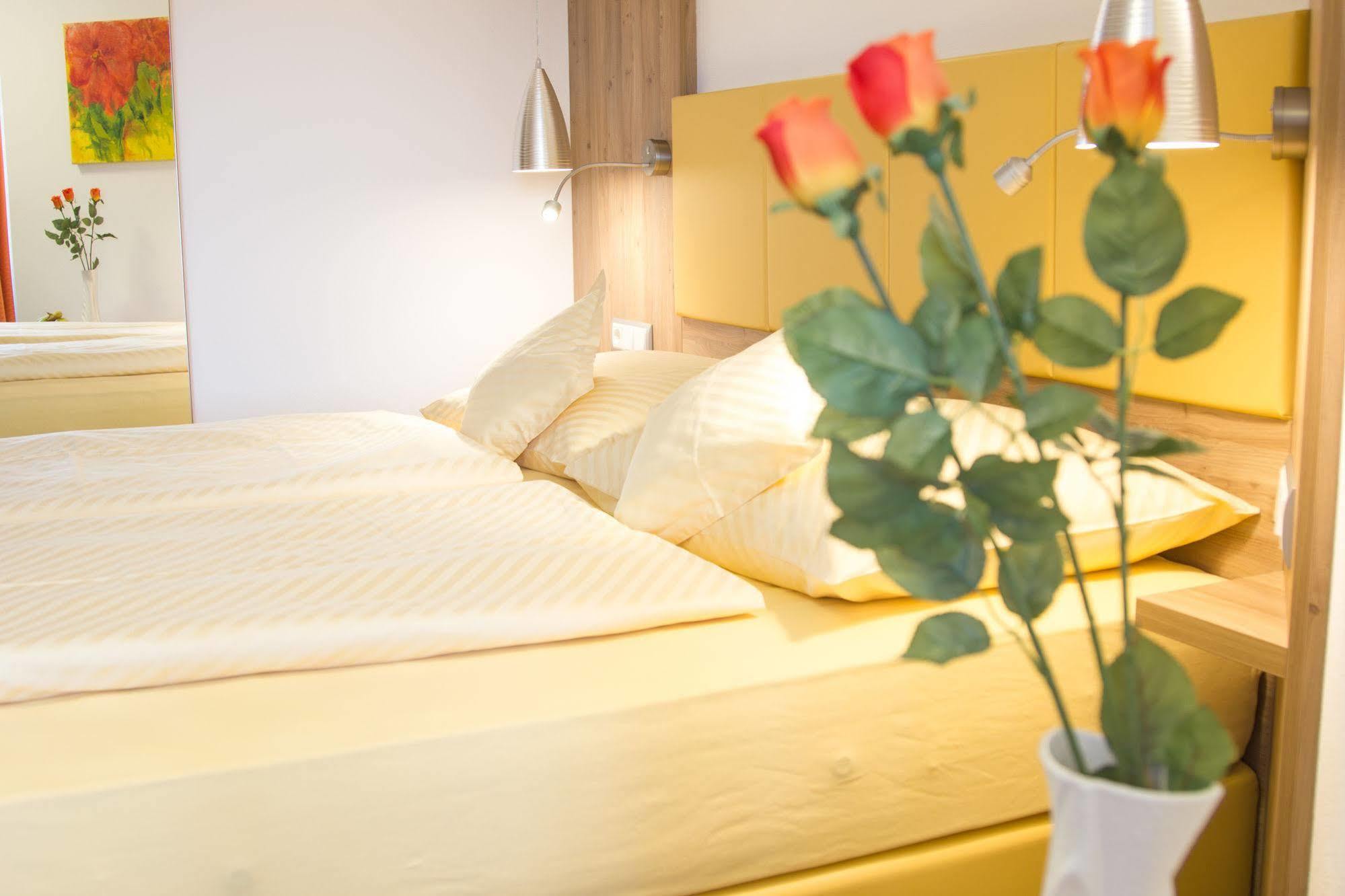 Gaestehaus Stabauer Mondsee Dış mekan fotoğraf